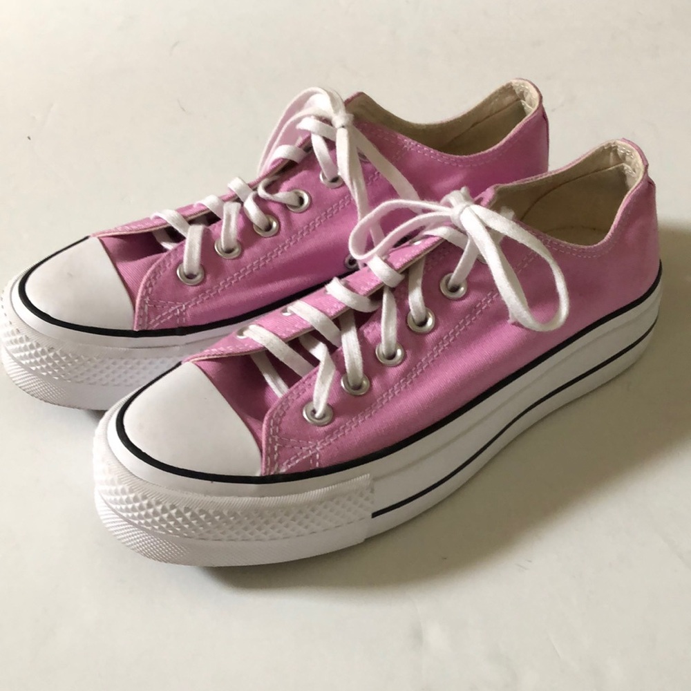 Converse Chuck Taylor Lift Ox Platform Sneakers Shoes Pink Women’s Size 8.5